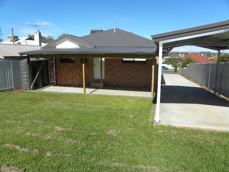 87 William Street, Young NSW 2594