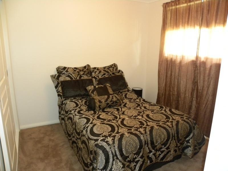 87 William Street, Young NSW 2594