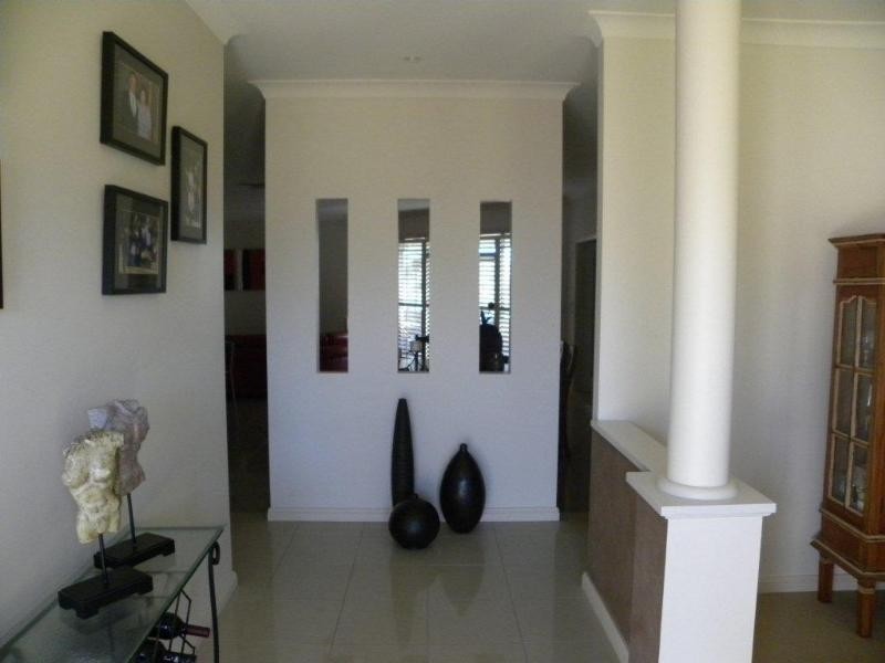 8 Gold Court, Young NSW 2594