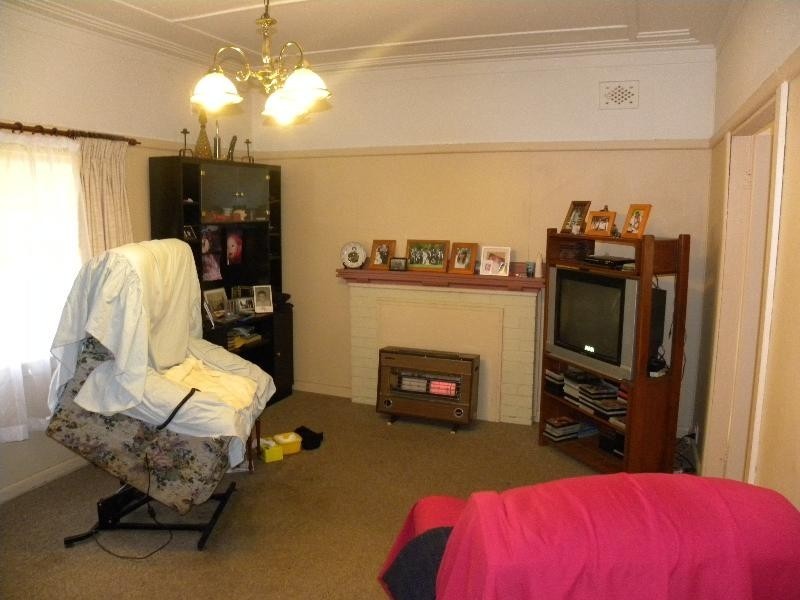 1 Nea Street, Young NSW 2594