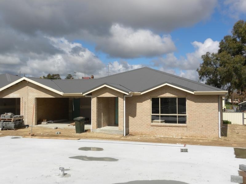 5/10-12 Edwards Street, Young NSW 2594