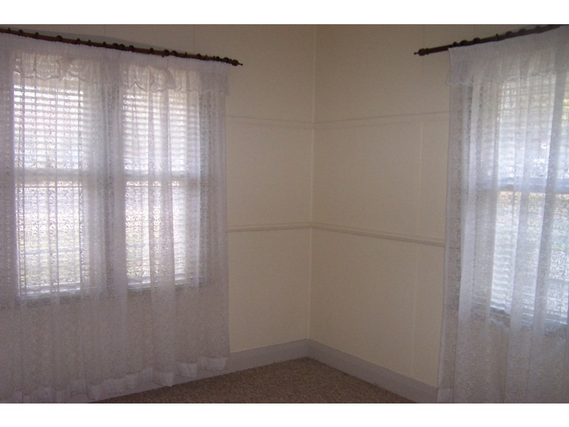 19 CAPLE, Young NSW 2594