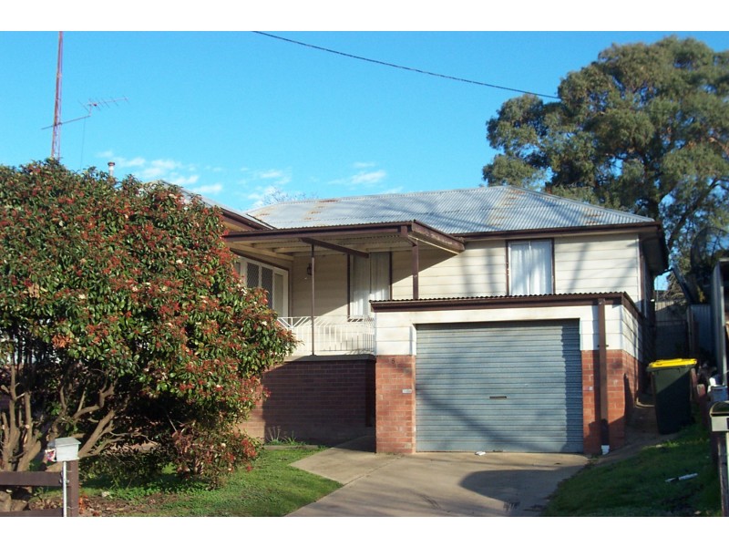 5 Lansdowne, Young NSW 2594