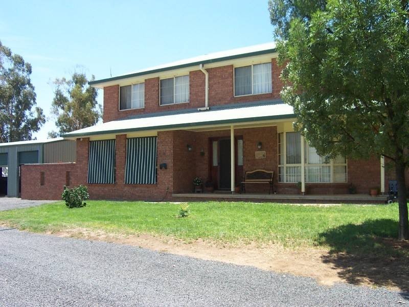 Young NSW 2594