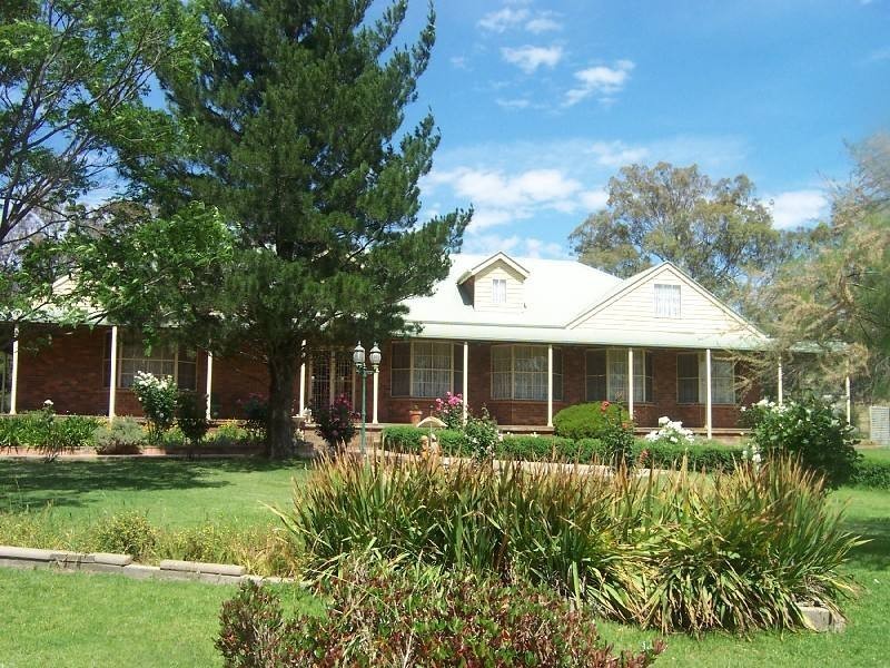 Young NSW 2594