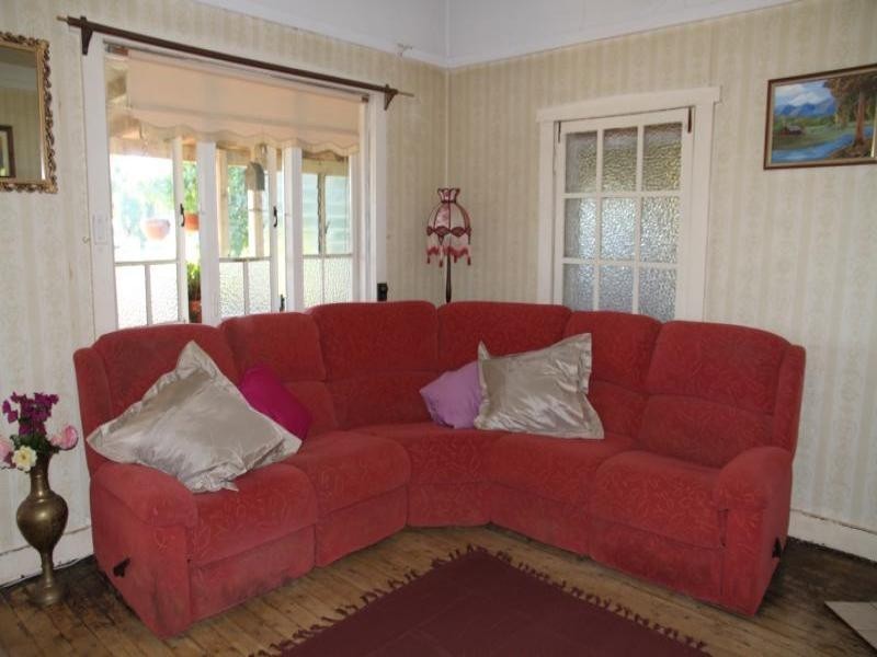 88 Binalong Street, Harden NSW 2587