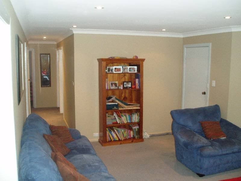 53 Binalong Street, Young NSW 2594