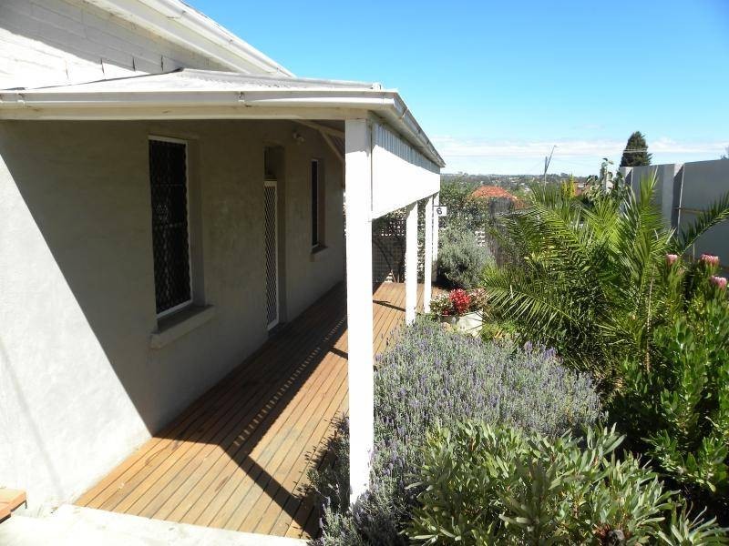 6 Elizabeth Street, Young NSW 2594