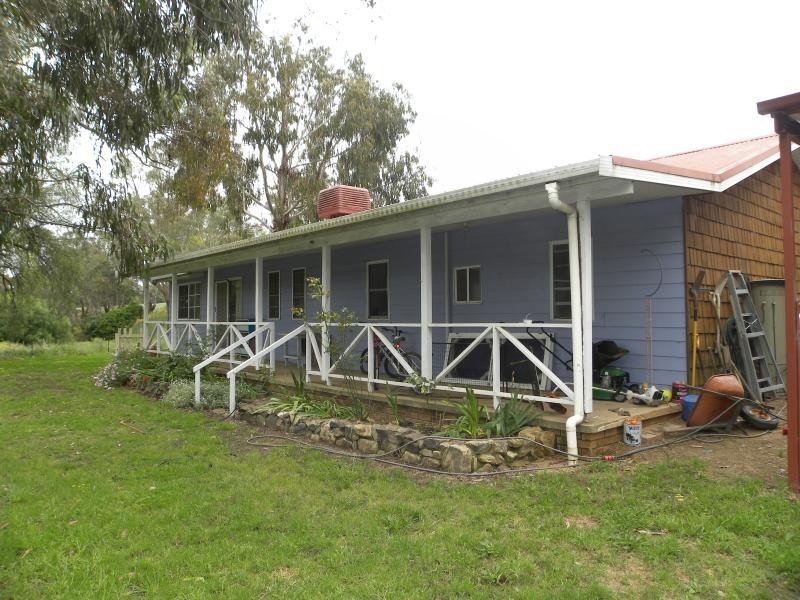 61 Victoria Gully Road, Young NSW 2594