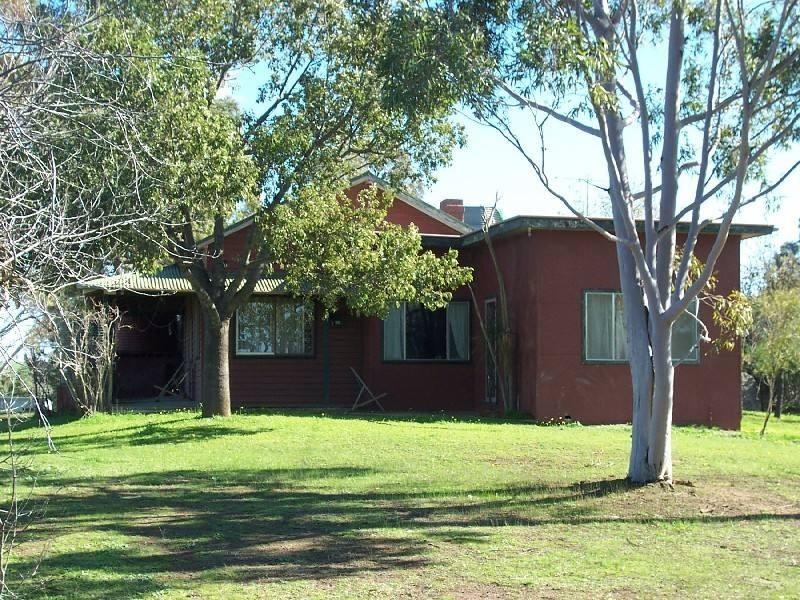 Young NSW 2594