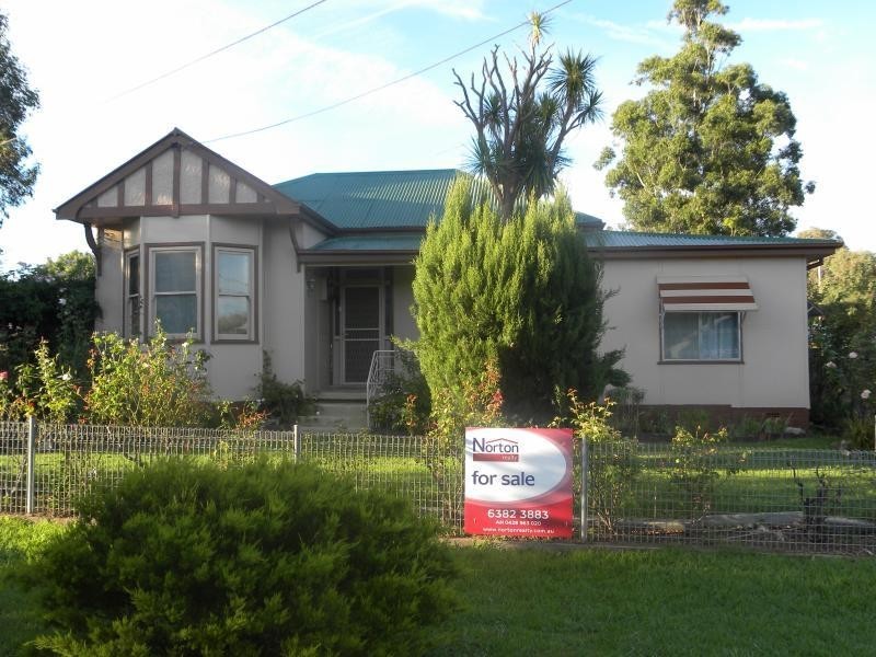 20 Binalong Street, Harden NSW 2587