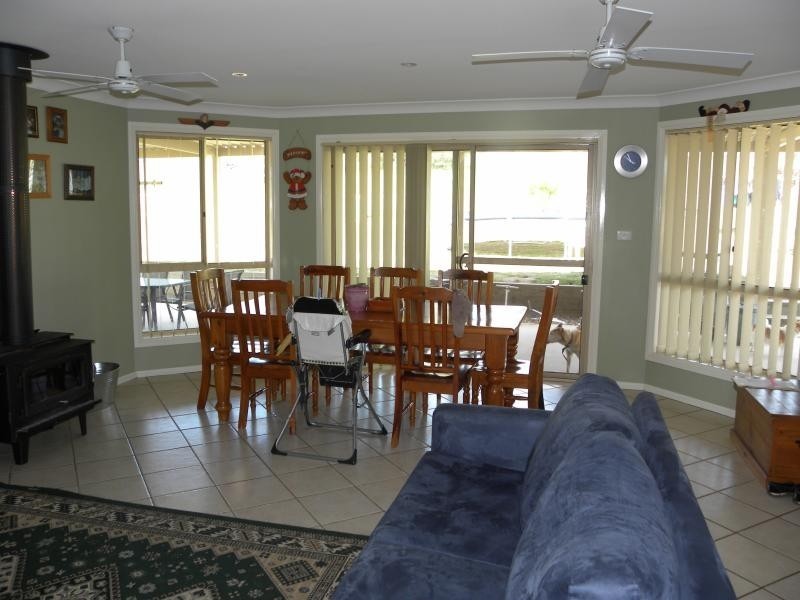 594 Olympic Way North, Young NSW 2594