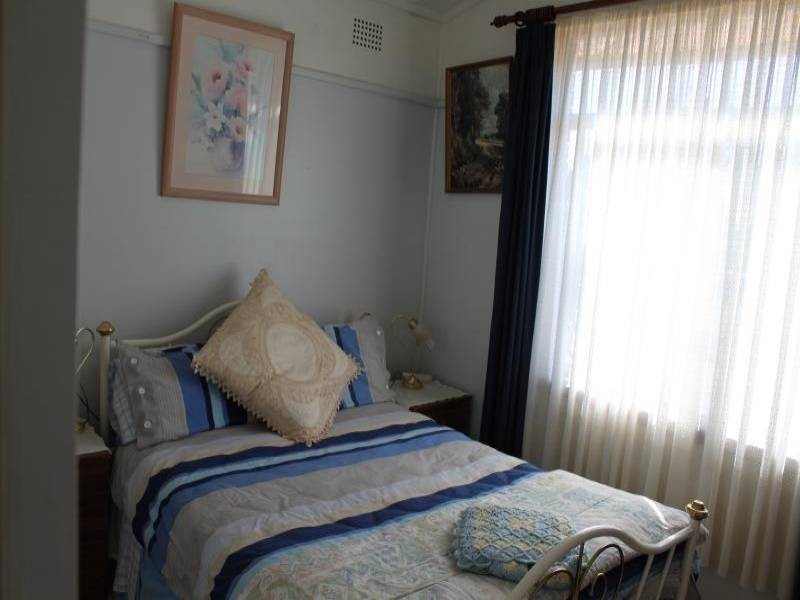 92 Binalong Street, Harden NSW 2587