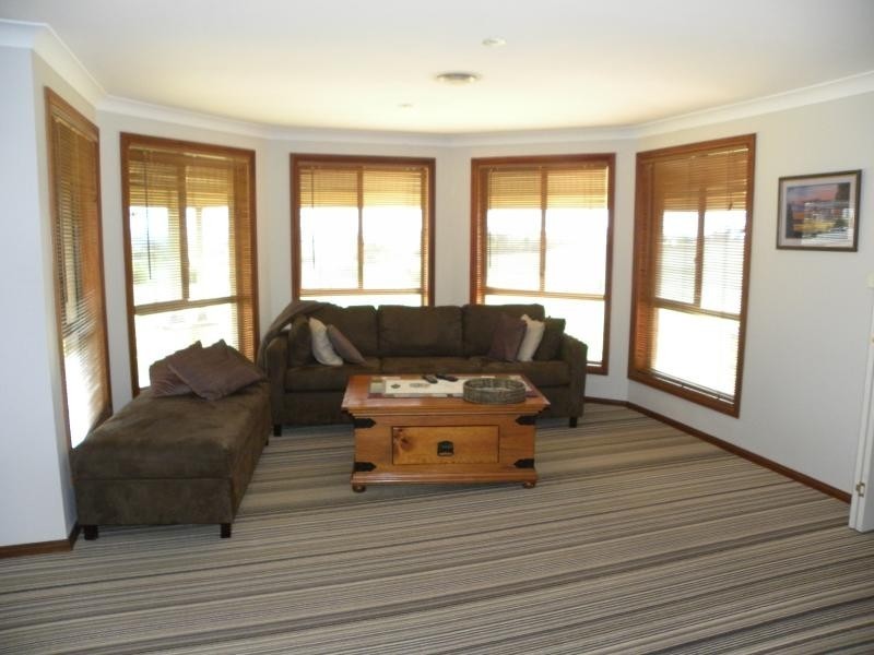 78 Apps Lane, Young NSW 2594