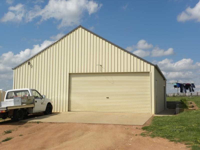 78 Apps Lane, Young NSW 2594