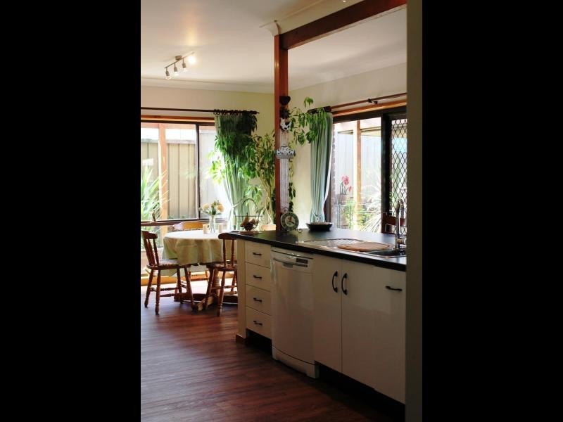 9 McNarry Place, Young NSW 2594