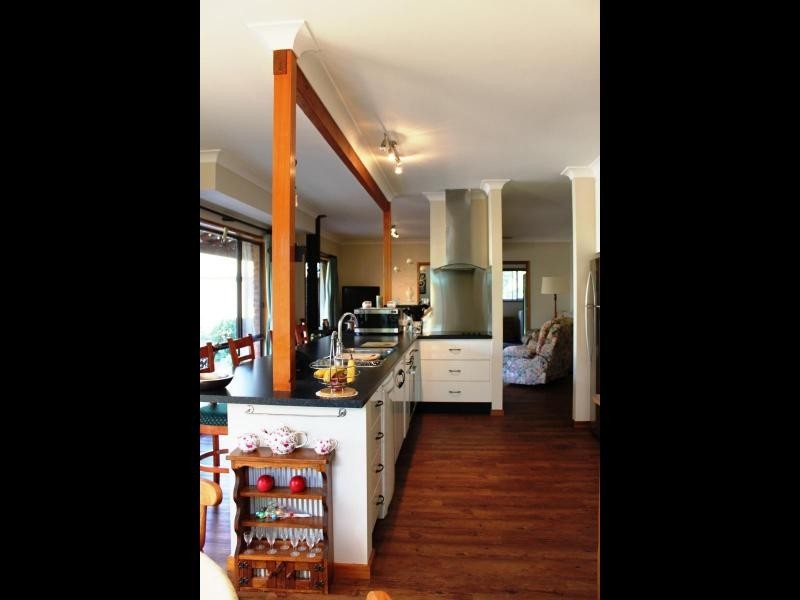 9 McNarry Place, Young NSW 2594