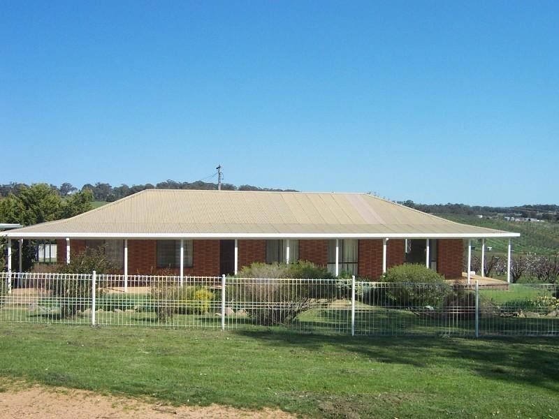 112 Kelly’s Road, Young NSW 2594
