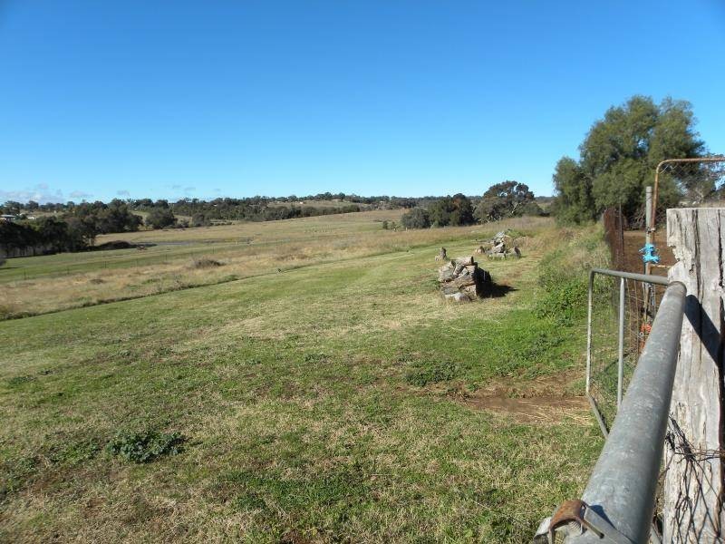 2288 Kingsvale Road, Young NSW 2594