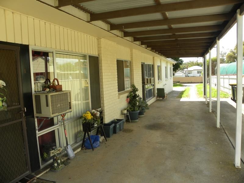 36 Murringo Street, Young NSW 2594