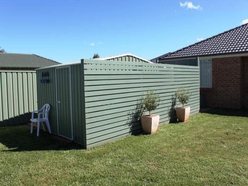 7 Garland Place, Young NSW 2594
