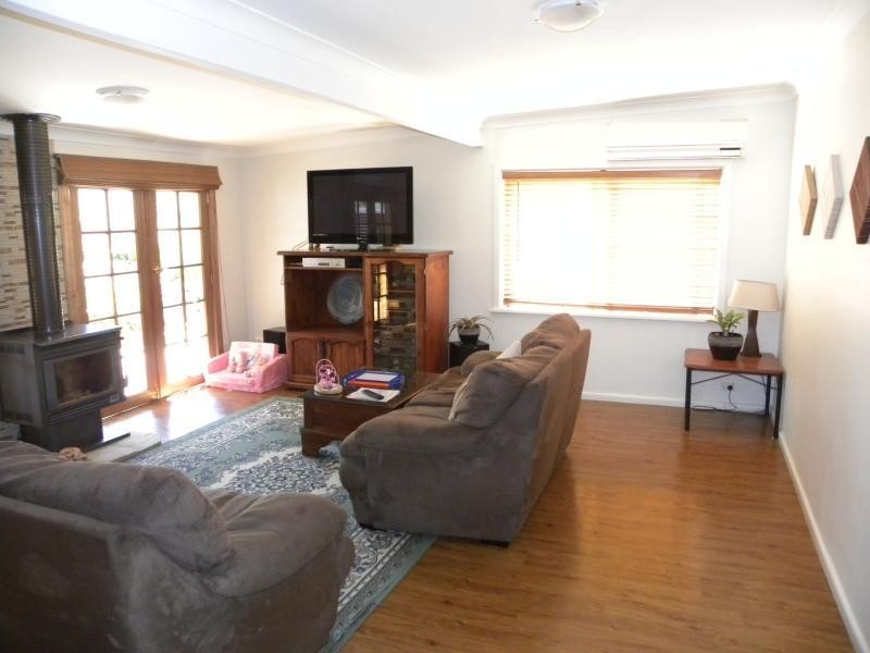 17 Binalong Street, Harden NSW 2587