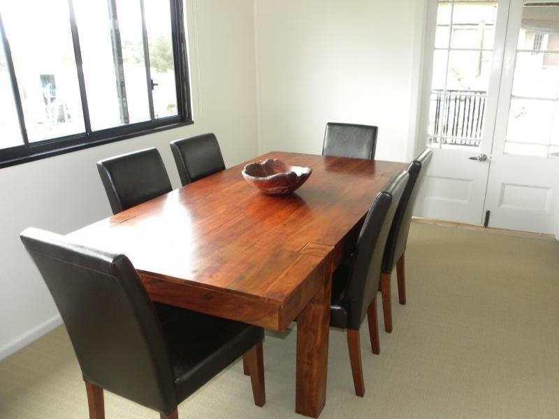 3a Lachlan Close, Young NSW 2594