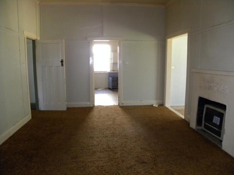 116 William Street, Young NSW 2594