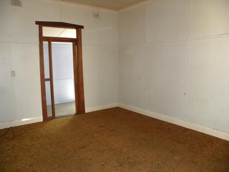 116 William Street, Young NSW 2594