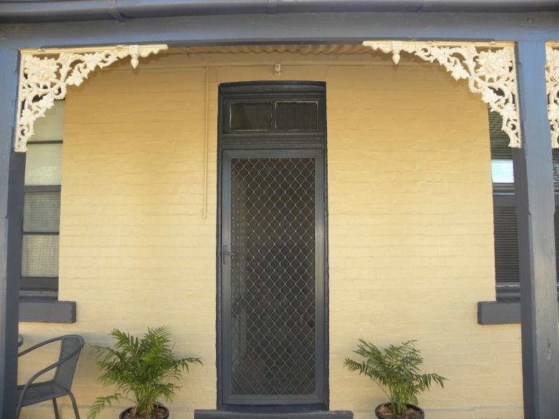 120 Nasmyth Street, Young NSW 2594