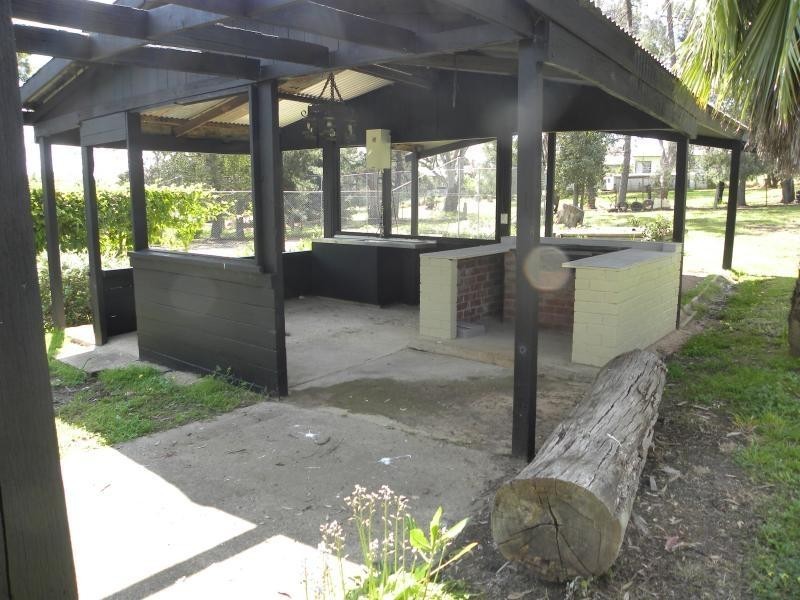 37 Elizabeth Street, Young NSW 2594