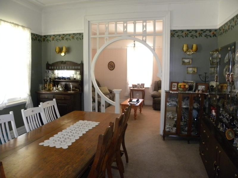 99 Buchannans Road, Young NSW 2594