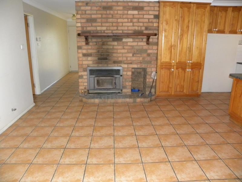 154 Belmore Road, Young NSW 2594