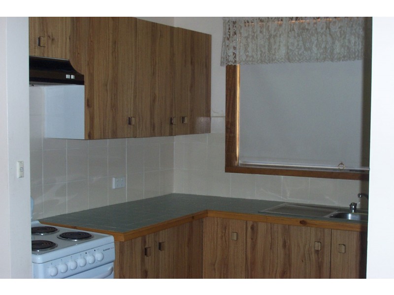 5/5 CALABASH, Young NSW 2594