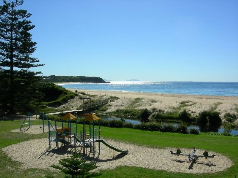 Hallidays Point NSW 2430