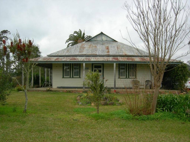 Firefly NSW 2429