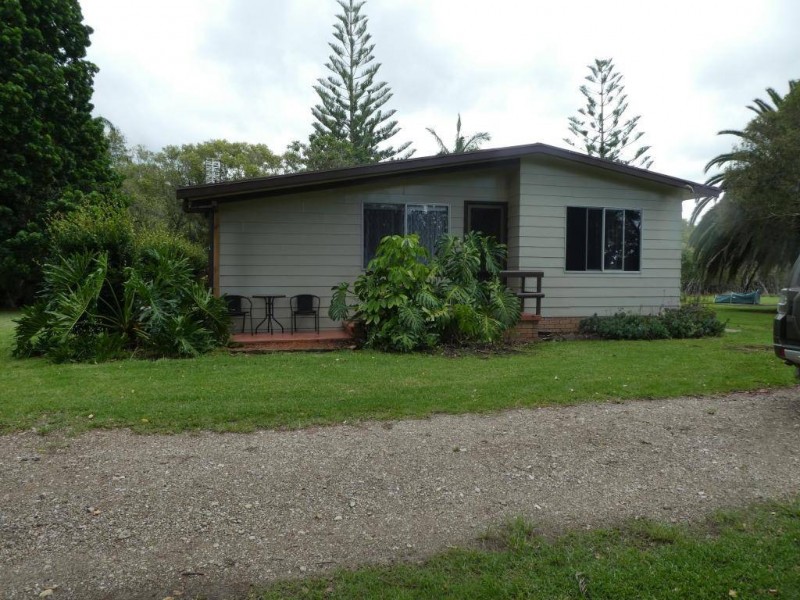 Jones Island NSW 2430