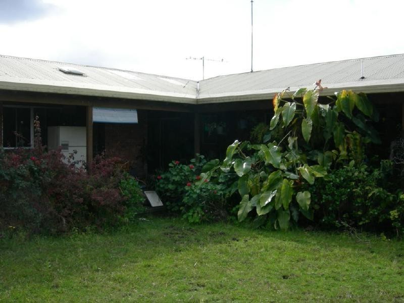 Firefly NSW 2429