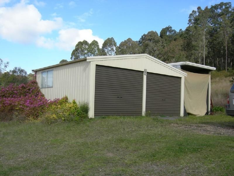 Firefly NSW 2429