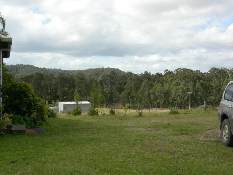 Firefly NSW 2429