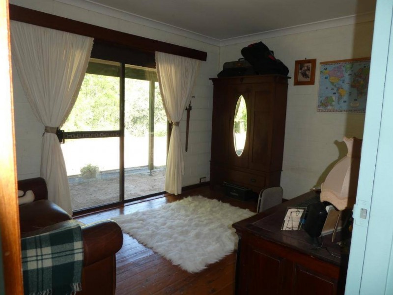 Bootawa NSW 2430
