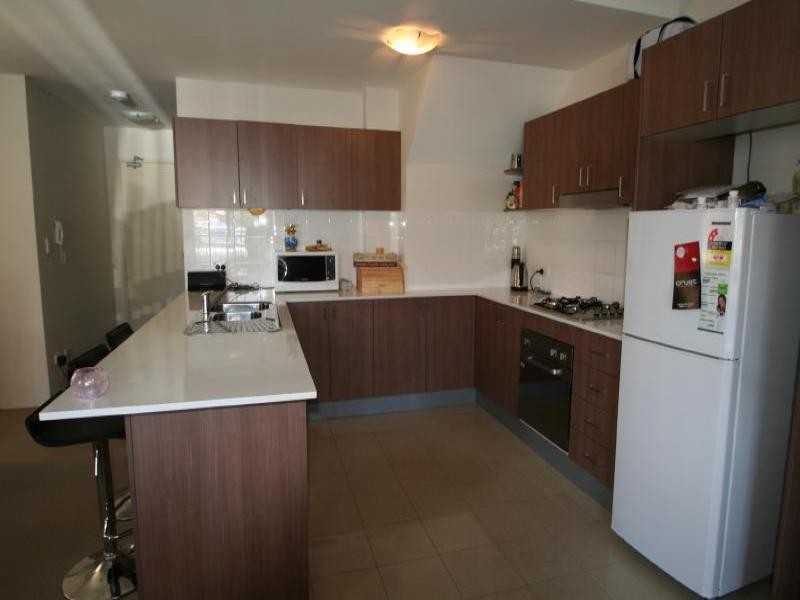 2/13-17 Regentville Road, Jamisontown NSW 2750