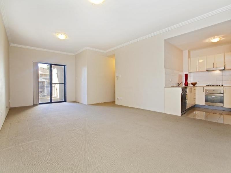 19/29-35 Preston Street, Jamisontown NSW 2750