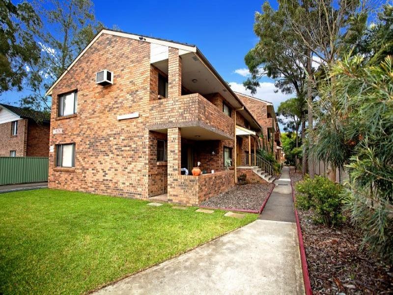 10/17 Preston Street, Jamisontown NSW 2750