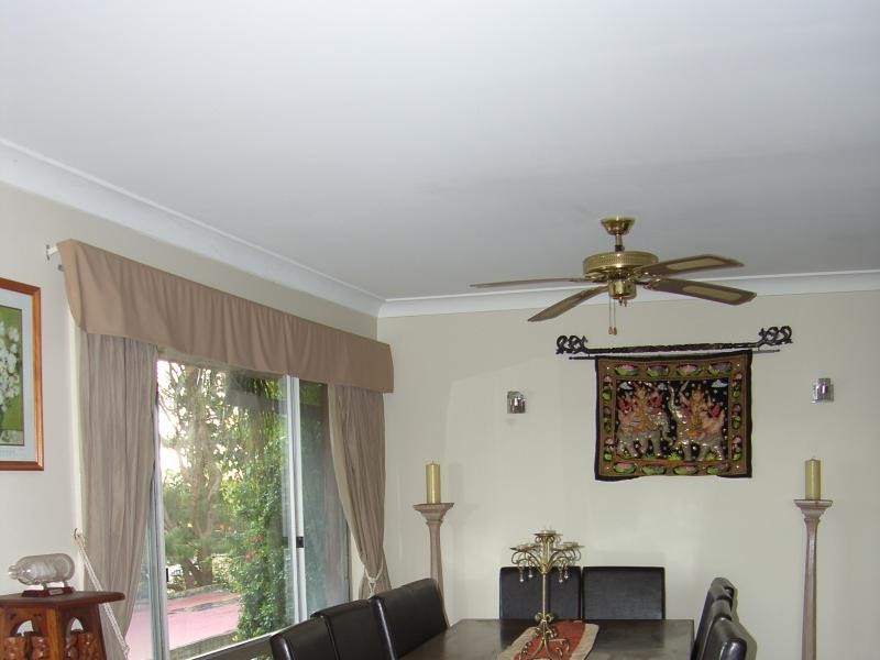 2 Yaruga Street, Bateau Bay NSW 2261