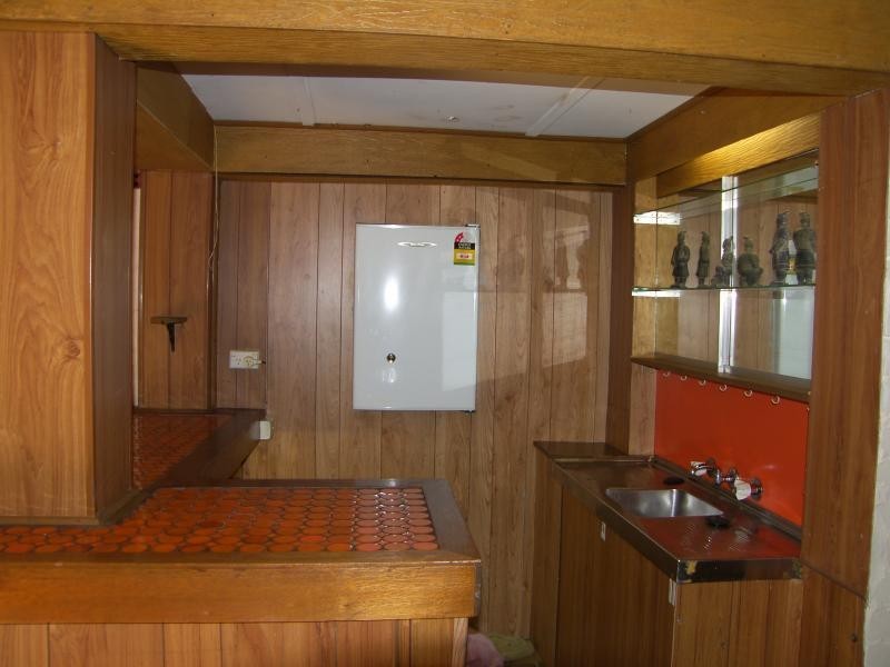 2 Yaruga Street, Bateau Bay NSW 2261