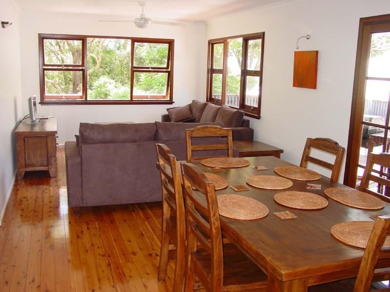 157 Bateau Bay Road, Bateau Bay NSW 2261