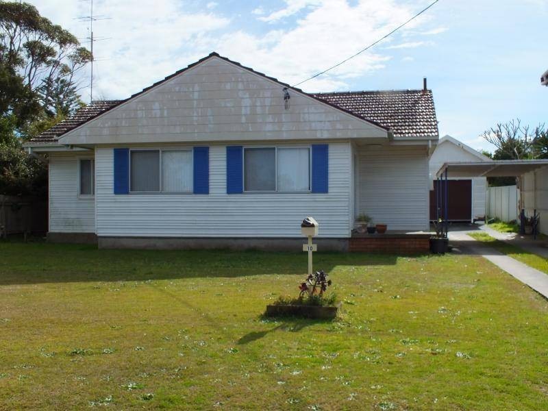 10 Binburra Ave, Toowoon Bay NSW 2261