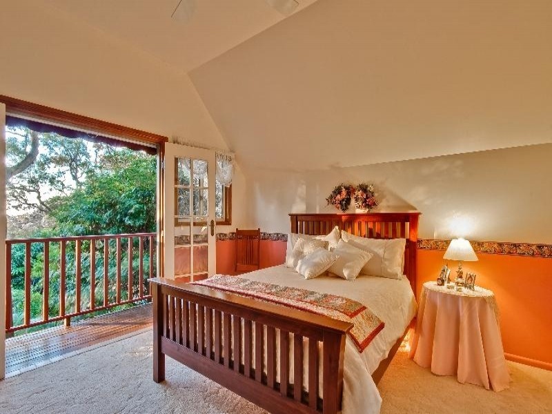 163 Bateau Bay Rd, Bateau Bay NSW 2261