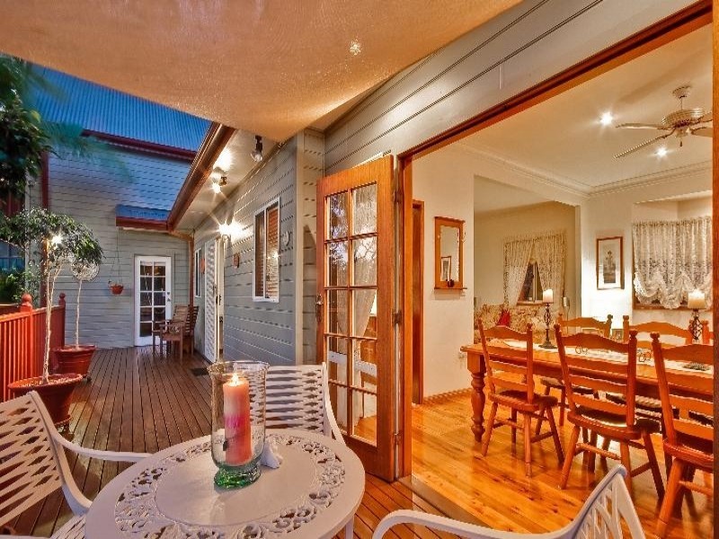 163 Bateau Bay Rd, Bateau Bay NSW 2261